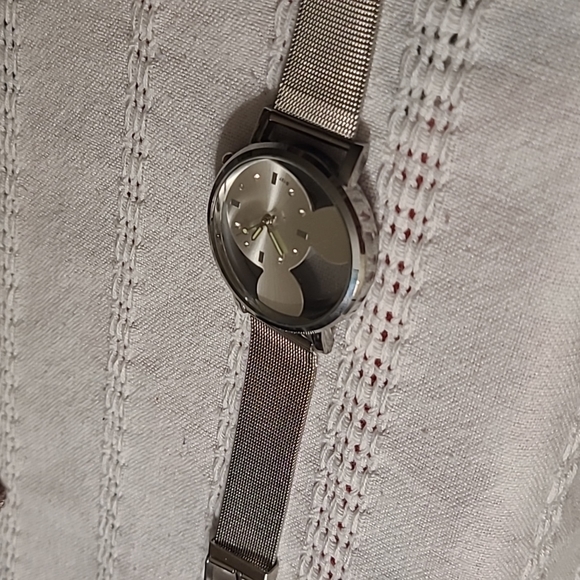 Mickey Mouse Watch - Picture 5 of 6